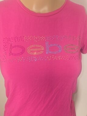 BRILLIANT Rhinestone bebe Pink Logo Short Sleeve Tee - Small